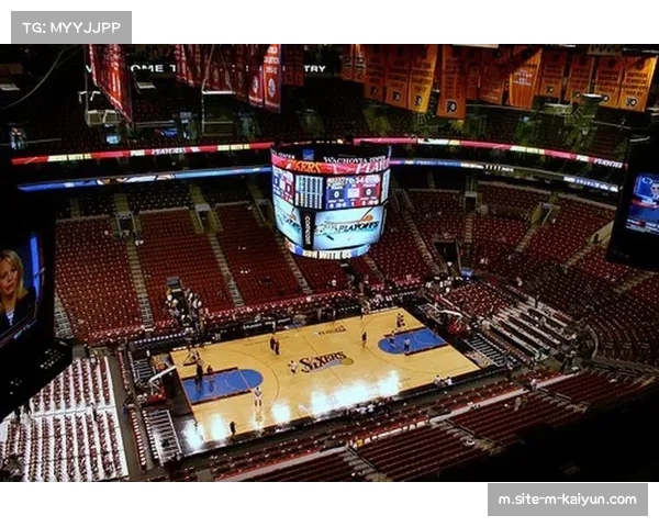 76人57.2亿美元市值依托费城体育传统,庞大球迷基数支撑商业收入基本盘 76人57.2亿美元市值依托费城体育传统,庞大球迷基数支撑商业收入基本盘