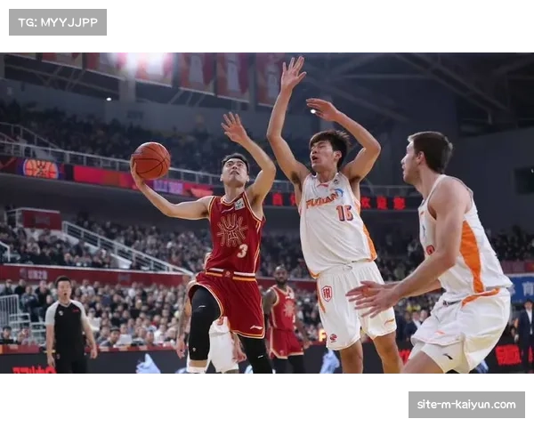 山西队防守篮板保护出色 限制对手二次进攻机会